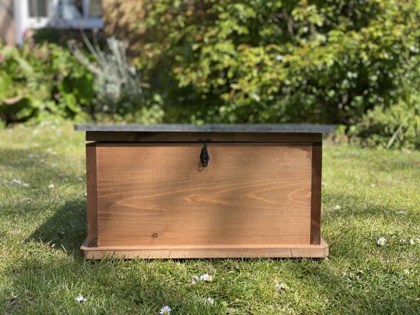 Hedgehog House with Wired TV Camera Kit